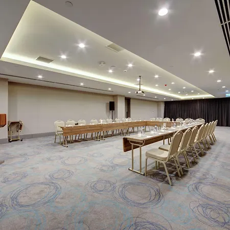 Doubletree By Hilton Hotel