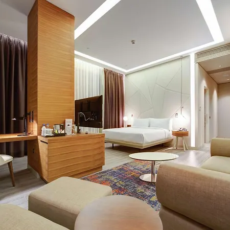 Hotel Doubletree By Hilton 4*